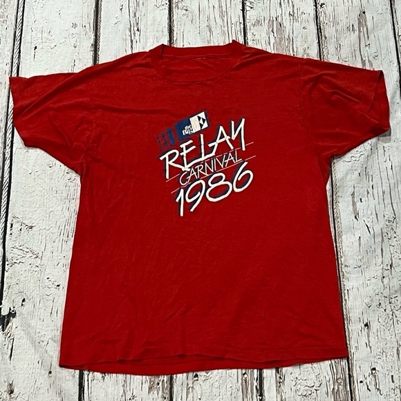 Vintage 1980s Relay Carnival 1986 Red Running Marathon tshirt - Picture 1 of 7